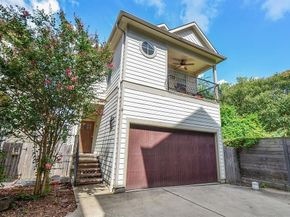 1013 W 16th Street, Houston TX 77008