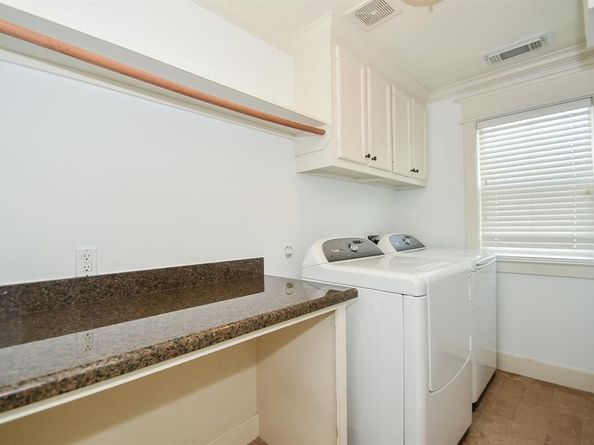 1013 W 16th Street, Houston TX 77008