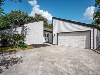 1011 Crossfield Drive