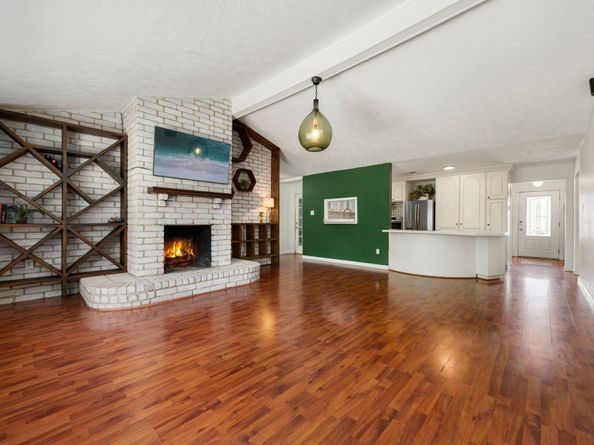 10410 Cedartowne Lane, Sugar Land TX 77498