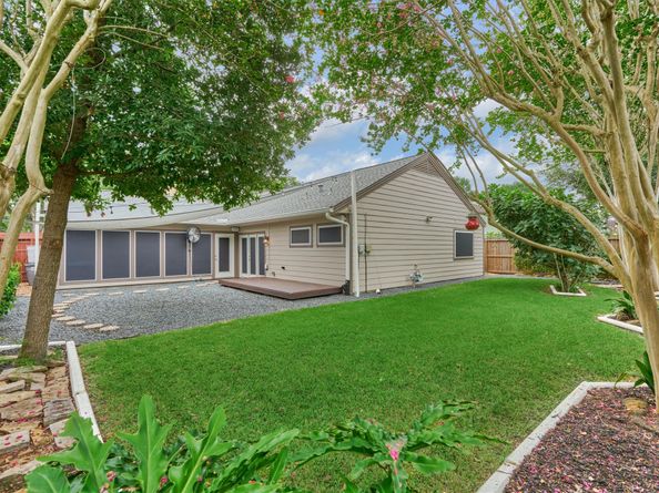 12239 Briar Forest Drive, Houston TX 77077