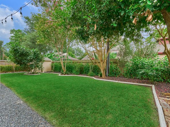 12239 Briar Forest Drive, Houston TX 77077