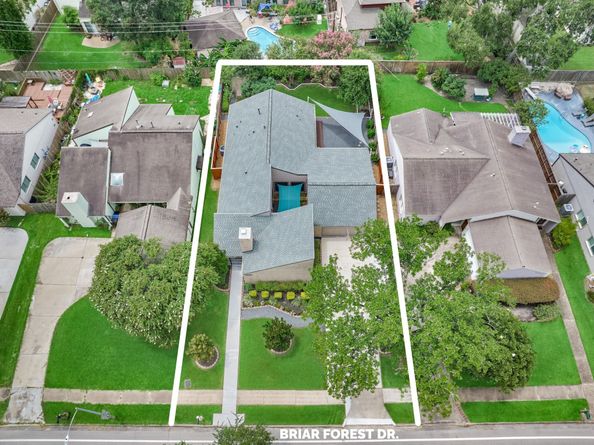 12239 Briar Forest Drive, Houston TX 77077