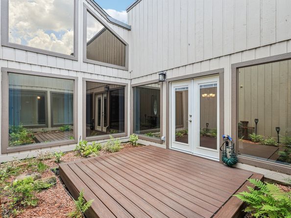 12239 Briar Forest Drive, Houston TX 77077