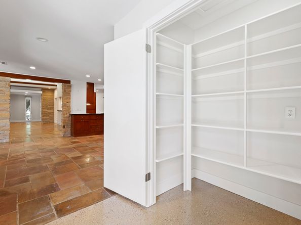 3322 N Braeswood Boulevard, Houston TX 77025