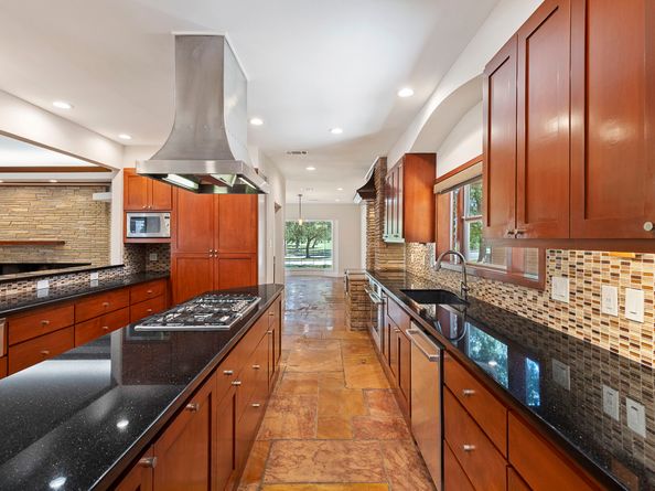 3322 N Braeswood Boulevard, Houston TX 77025