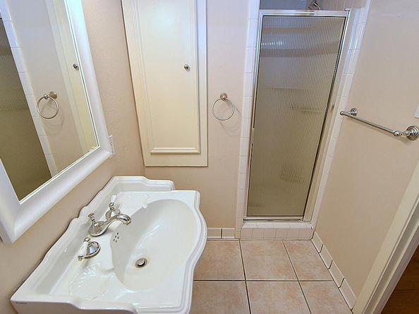 5103 Briarbend Drive, Houston TX 77035