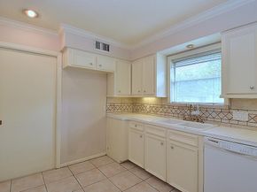 5103 Briarbend Drive, Houston TX 77035