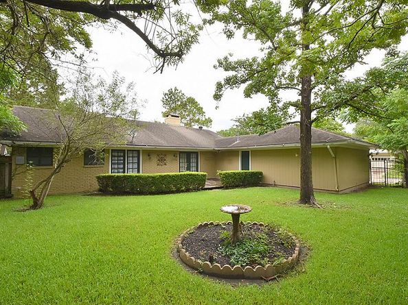 5103 Briarbend Drive, Houston TX 77035