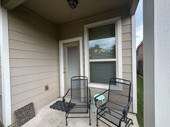 12923 Pecan Shores Drive, Houston TX 77044