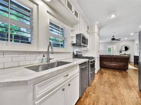 423 Pecore Street, Houston TX 77009
