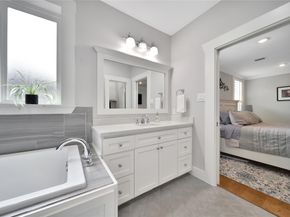 423 Pecore Street, Houston TX 77009