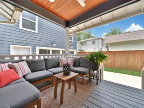 423 Pecore Street, Houston TX 77009