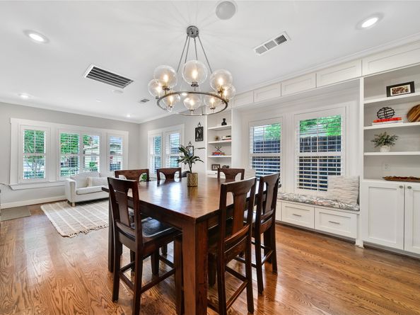 423 Pecore Street, Houston TX 77009