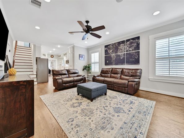 423 Pecore Street, Houston TX 77009