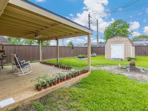 166 White Cedar Street, Houston TX 77015