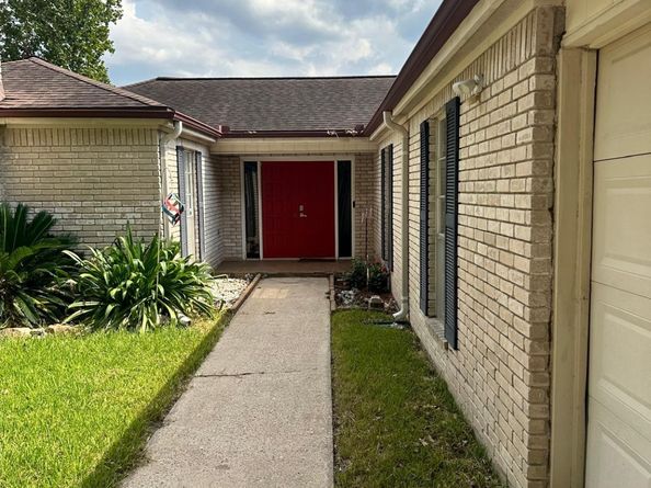 13815 Wickersham Lane, Houston TX 77077