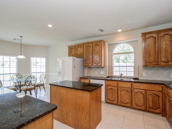 16815 Morris Hill Lane, Houston TX 77095