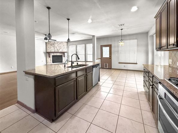 2614 Tacoma Springs Drive, Conroe TX 77304