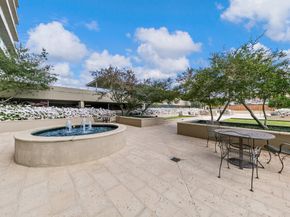2200 Willowick Road 9H, Houston TX 77027