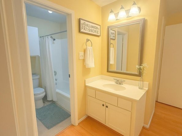 1900 Bay Area Boulevard N237, Houston TX 77058