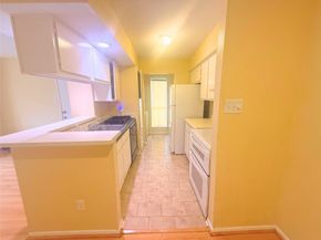 1900 Bay Area Boulevard N237, Houston TX 77058