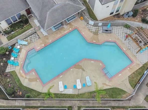 1900 Bay Area Boulevard N237, Houston TX 77058