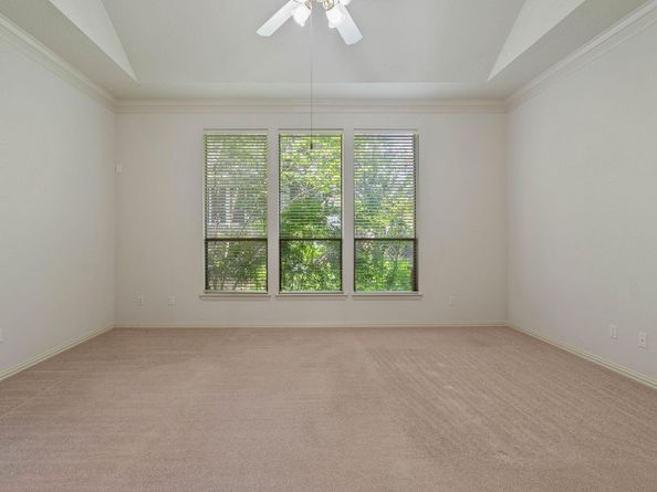 102 W Racing Cloud Court, The Woodlands TX 77381