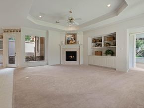 102 W Racing Cloud Court, The Woodlands TX 77381