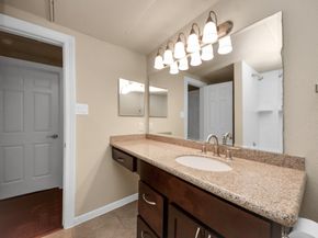 2700 Revere Street 109, Houston TX 77098