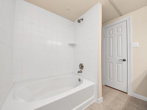 2700 Revere Street 109, Houston TX 77098