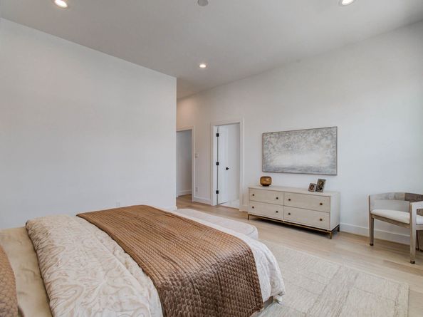 1106 Palmer Street, Houston TX 77003