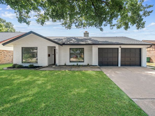6107 Golden Forest Drive, Houston TX 77092