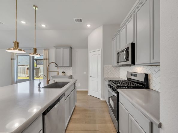 8418 Terrace Valley Circle, Richmond TX 77407
