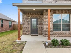 1037 Mcdonald Drive, Crowley TX 76036
