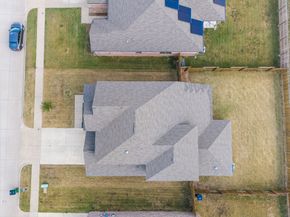 1037 Mcdonald Drive, Crowley TX 76036