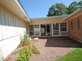 1006 Baymeadow Drive, Houston TX 77062