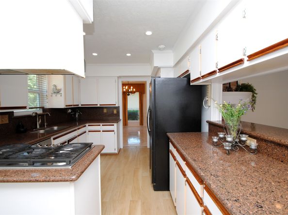 1006 Baymeadow Drive, Houston TX 77062