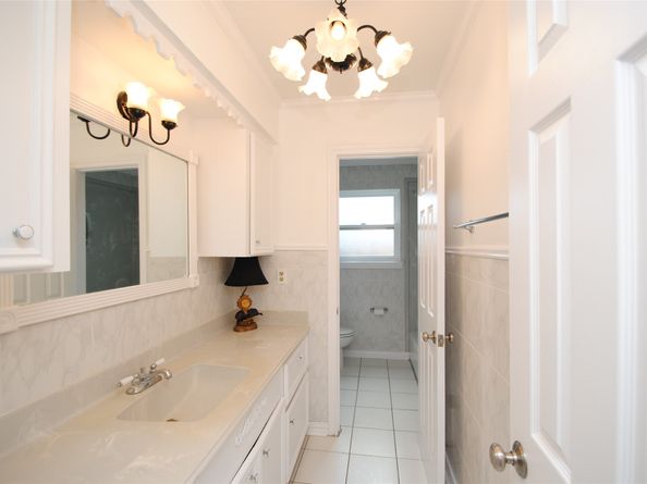 1006 Baymeadow Drive, Houston TX 77062