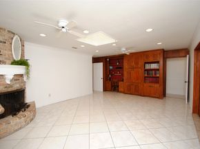 1006 Baymeadow Drive, Houston TX 77062