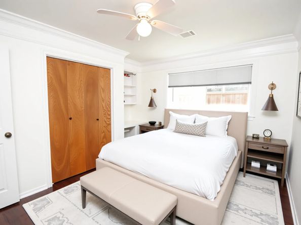 1006 Baymeadow Drive, Houston TX 77062