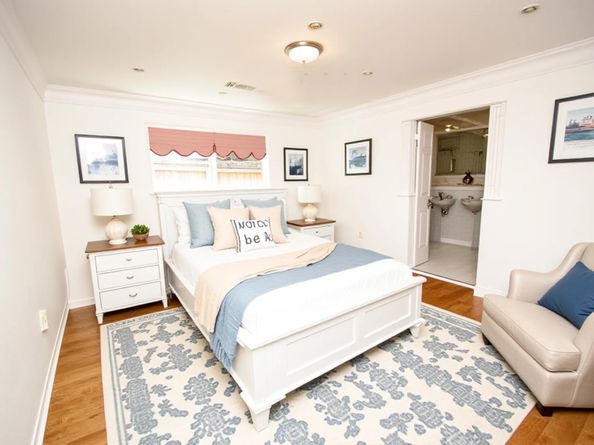 1006 Baymeadow Drive, Houston TX 77062