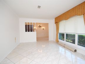 1006 Baymeadow Drive, Houston TX 77062