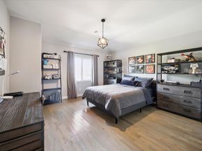 10 Marin Creek Place, Spring TX 77389