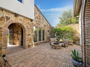 10 Marin Creek Place, Spring TX 77389