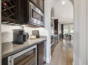 10 Marin Creek Place, Spring TX 77389