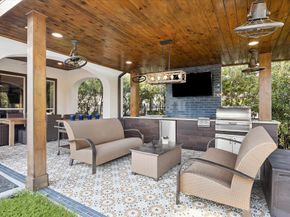 10 Marin Creek Place, Spring TX 77389