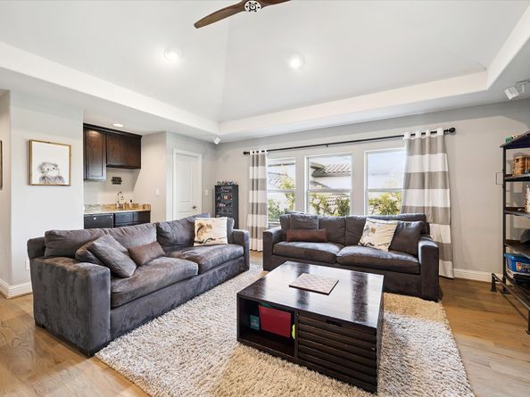 10 Marin Creek Place, Spring TX 77389
