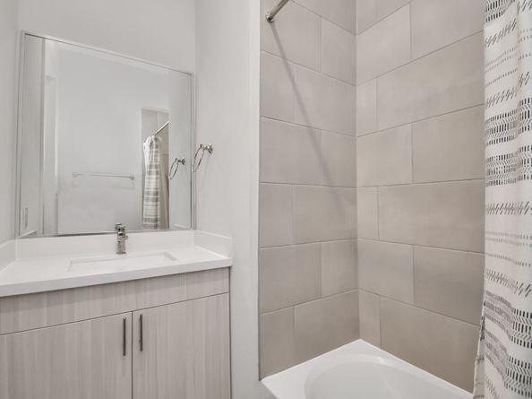 619 Thornton Oaks Lane, Houston TX 77018