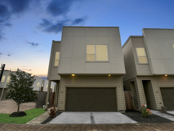 619 Thornton Oaks Lane, Houston TX 77018